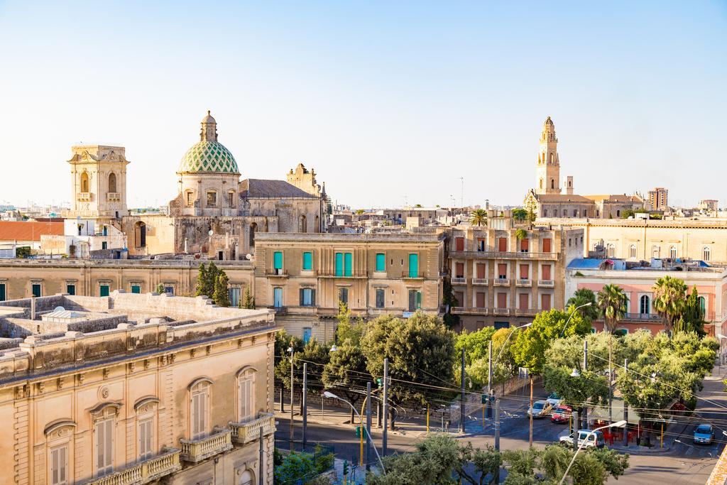 Palazzo Massari Hotel Лече Екстериор снимка
